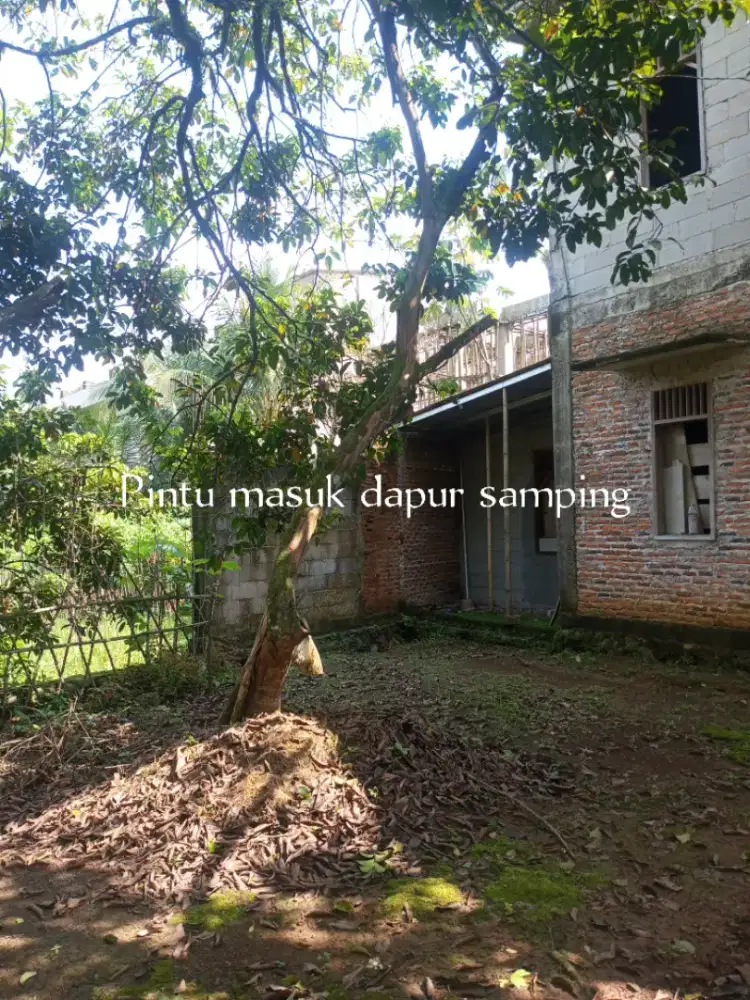 Tanah dan Bangunan di Bomang (Bojong gd-Kemang)