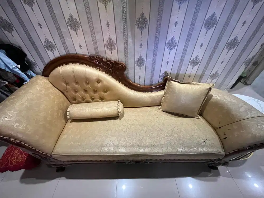 Dijual sofa santai