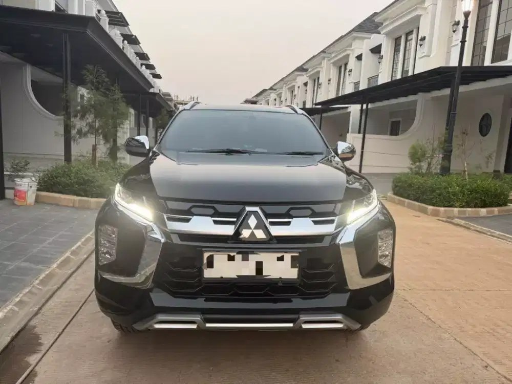 Dijual KM 2700 PAJERO SPORT DAKAR 2.4 4X2