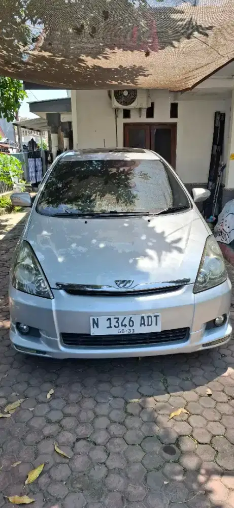 Toyota wish 2005 full option