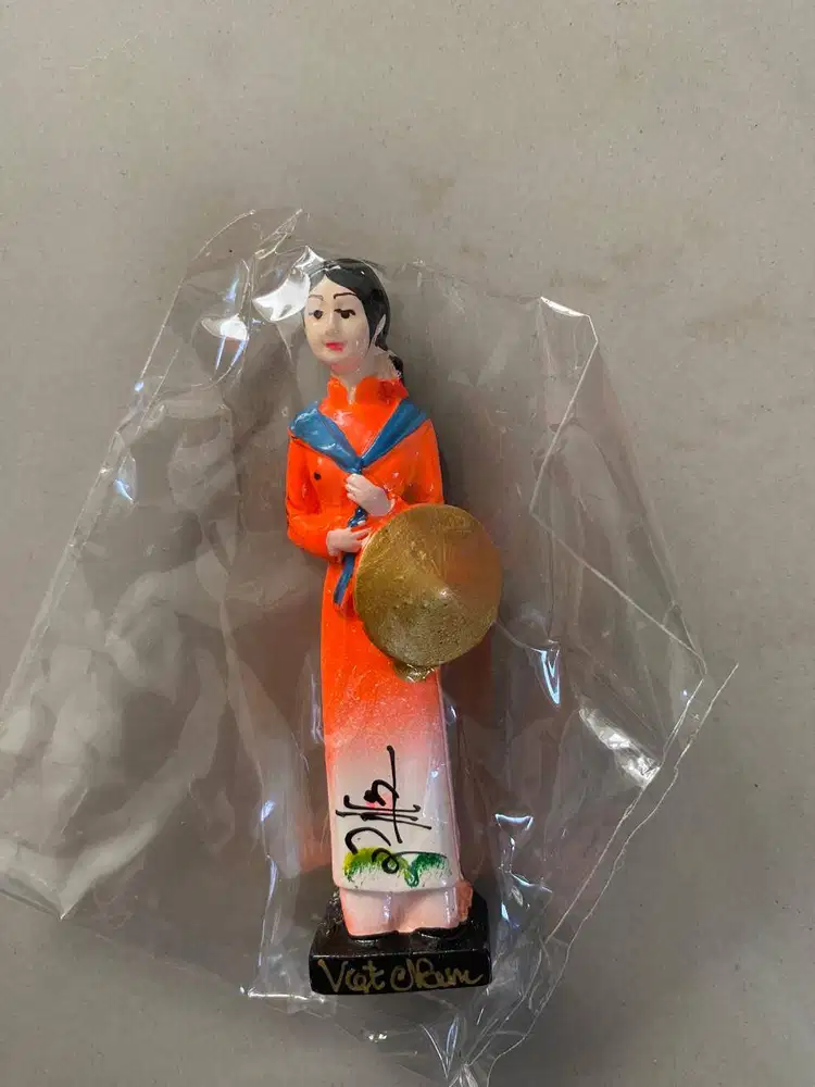 SOUVENIR VIETNAM - MAGNET KULKAS – BARU