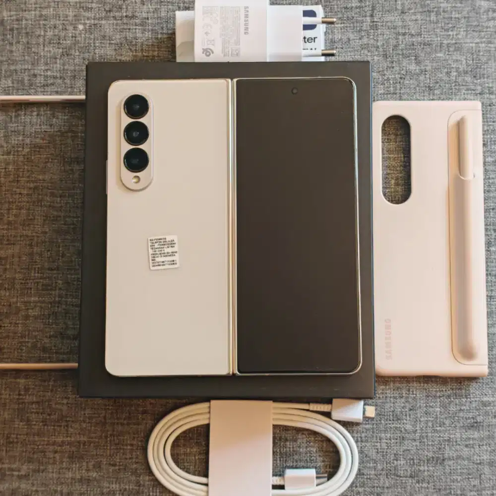 Samsung Z Fold 4 Sein 12/1Tb Mulus
