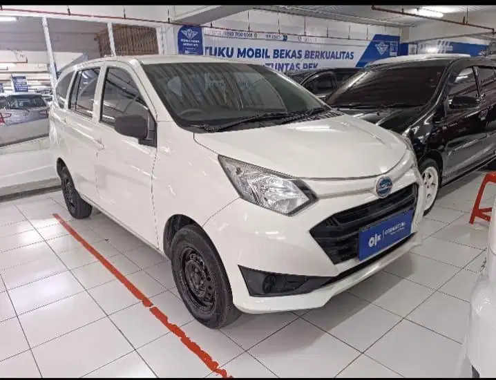 DAIHATSU 201 SIGRA D 1.0 MT MURAH OTOMART KENJERAN 286