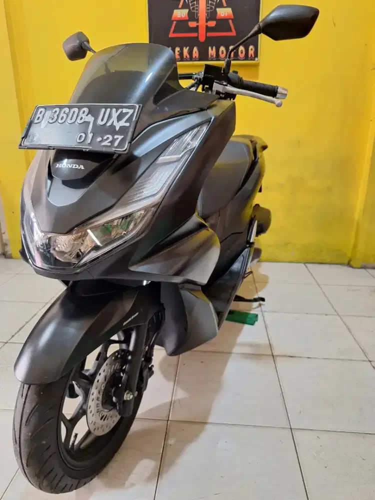 Honda PCX 160 CBS 2022 Cash & Credit Plat Jakarta