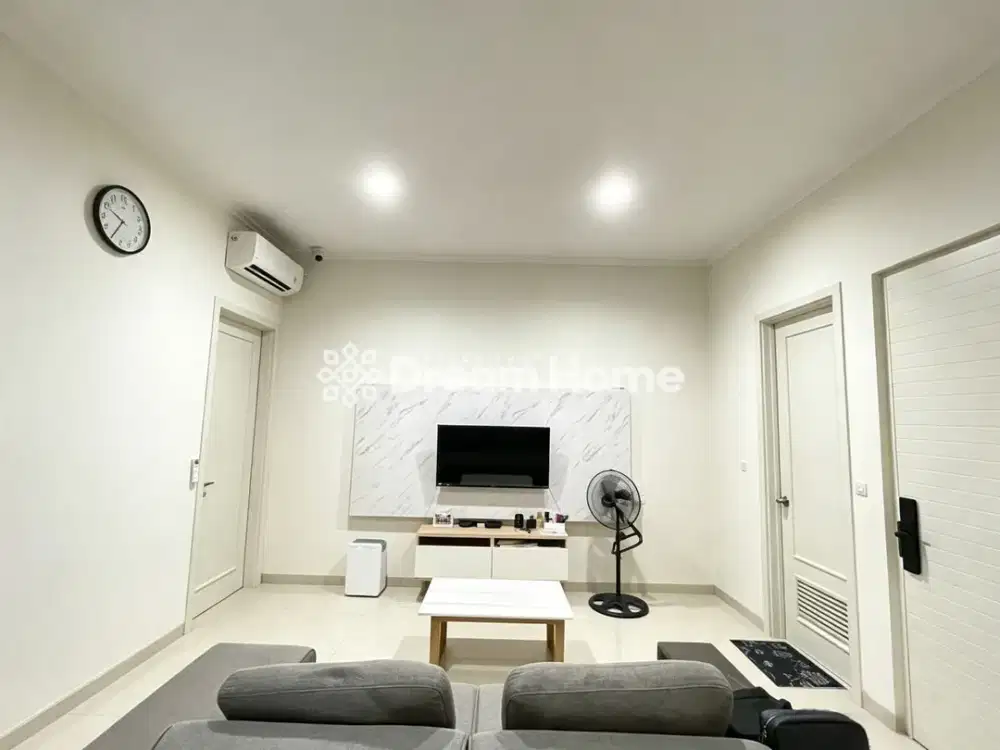 Rumah Full Renovasi, Siap Huni dengan Fasilitas Modern
