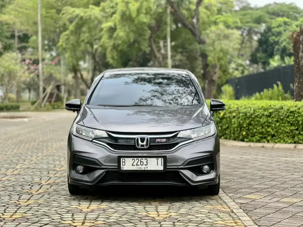 [LOW KM] HONDA JAZZ RS AT 2019