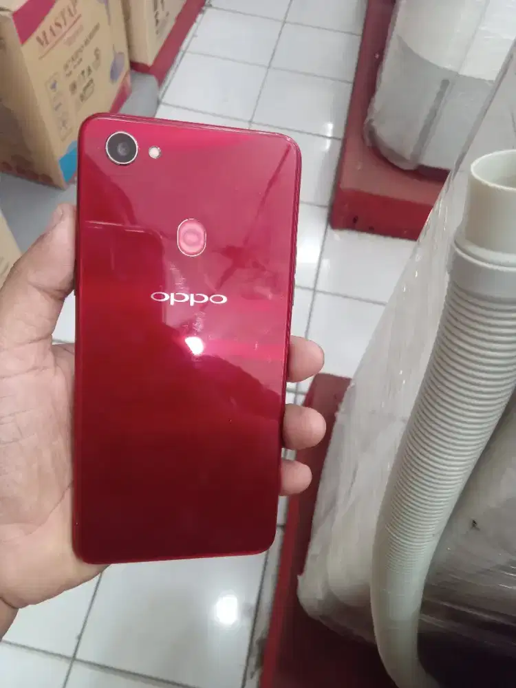 Oppo F7 ram 4/64