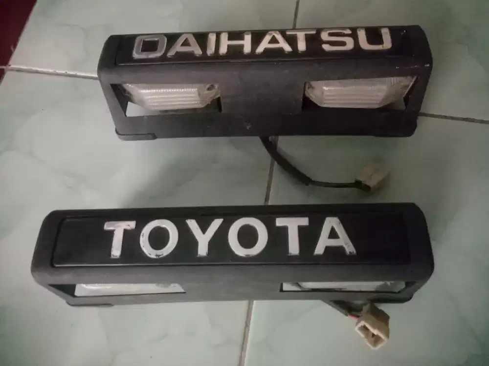LAMPU PLAT NOMOR BARU STOK LAMA