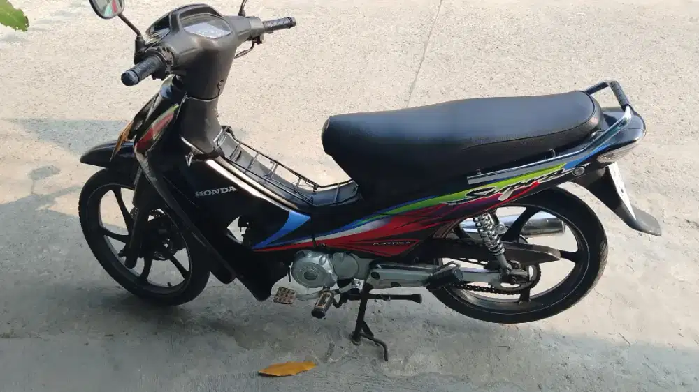 Di jual honda supra tahun 2003