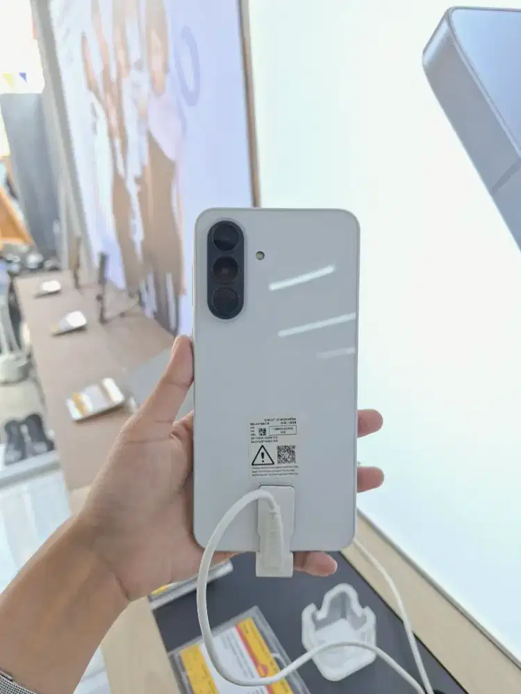 Samsung Galaxy A17