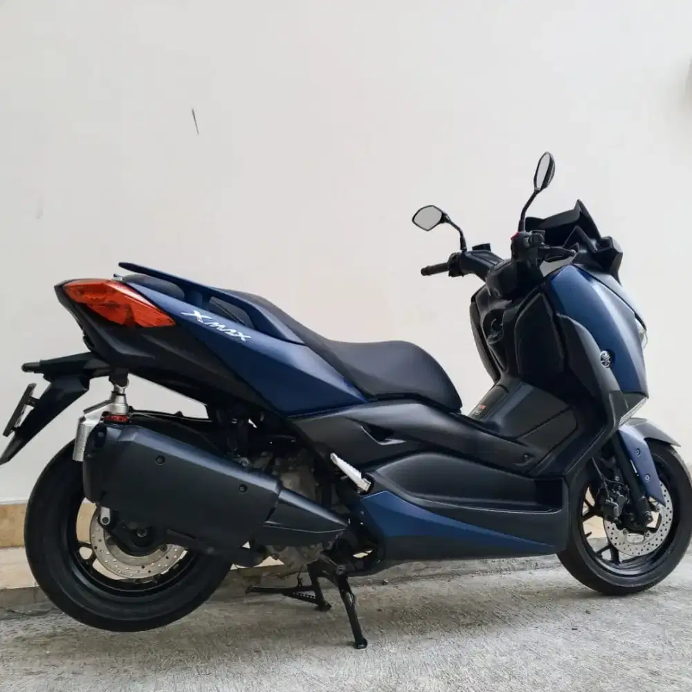 YAMAHA XMAX ABS TAHUN 2021 CASH ONLY TERIMA PAJAK OFF