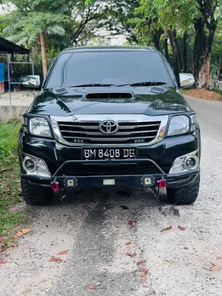 Toyota Hilux G DC 4x4 MT VNT Turbo 2012