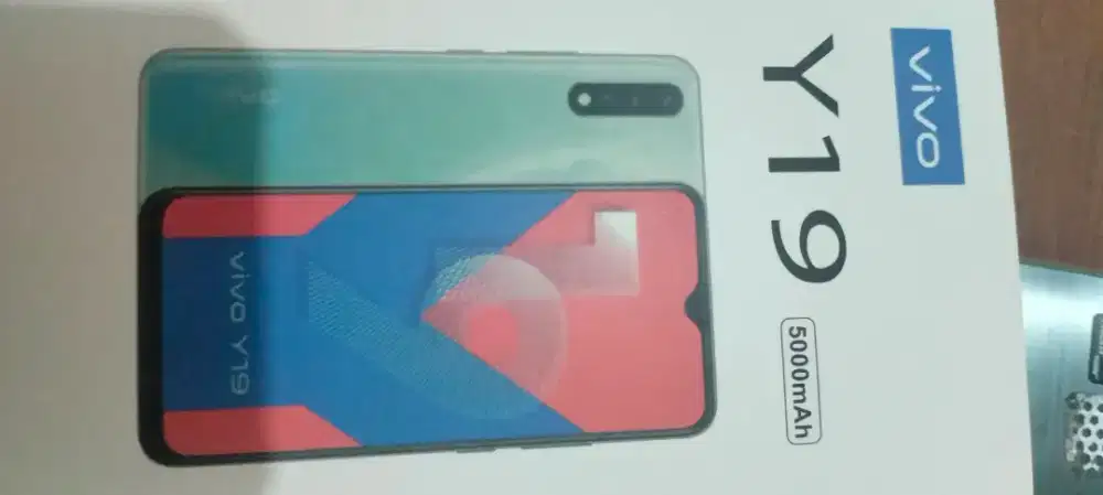 Vivo y19 8gb ram256gb buka dus saja