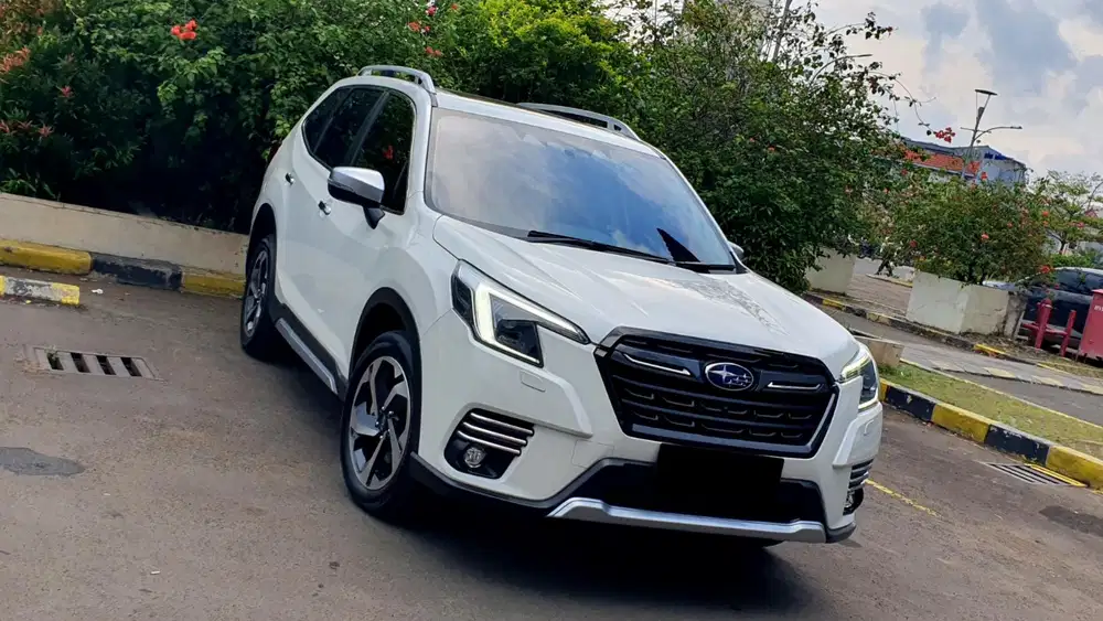 Km 10rb subaru forester eyesight awd 2024 putih