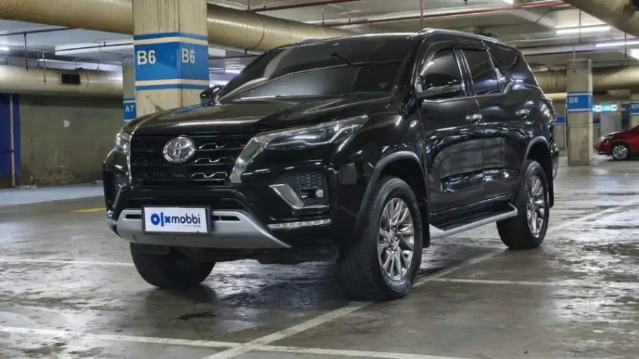 Pajak Panjang - Toyota Fortuner 2.8 4x2 VRZ Solar-AT 2022