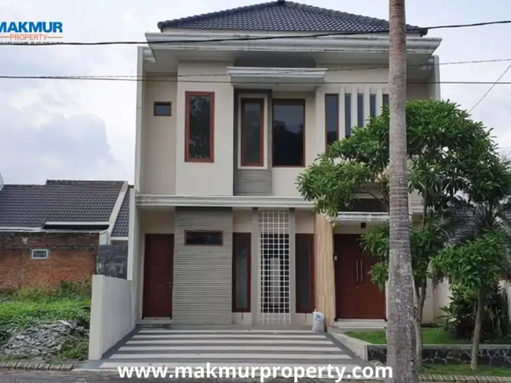 Rumah 2 Lantai di Malang