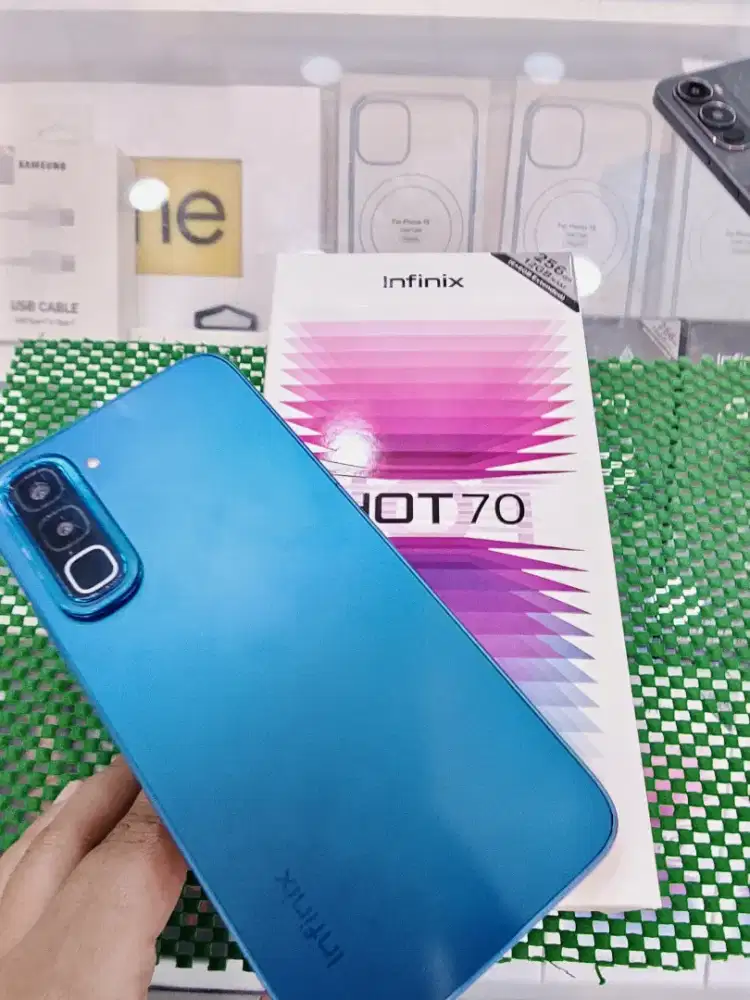 Infinix hot  70