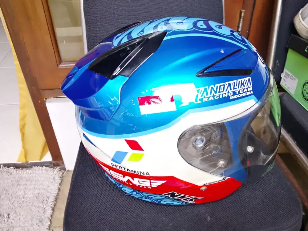 DIJUAL MURAH HELM MANDALIKA SEPERTI BARU SIZE XL