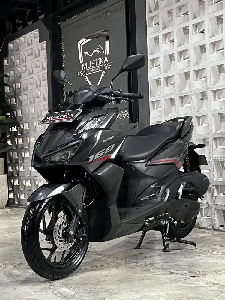 Istimewa!!Honda Vario 160 CBS th 2022 - Ayu Mustika