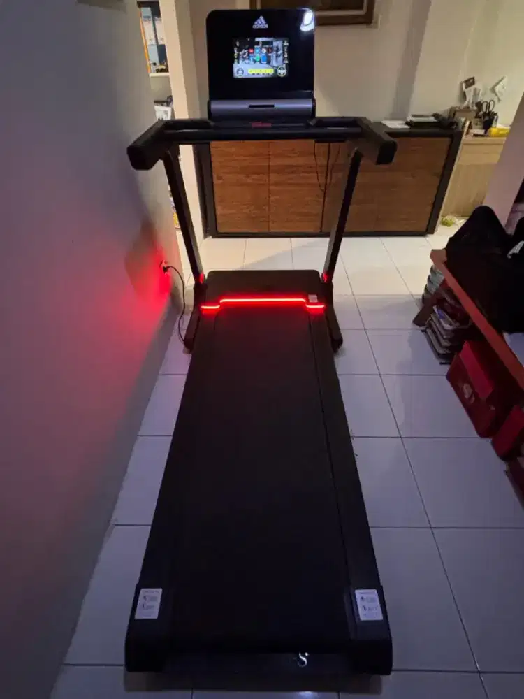 Jual Cepat Alat Olahraga Treadmil Adidas 18,5Juta