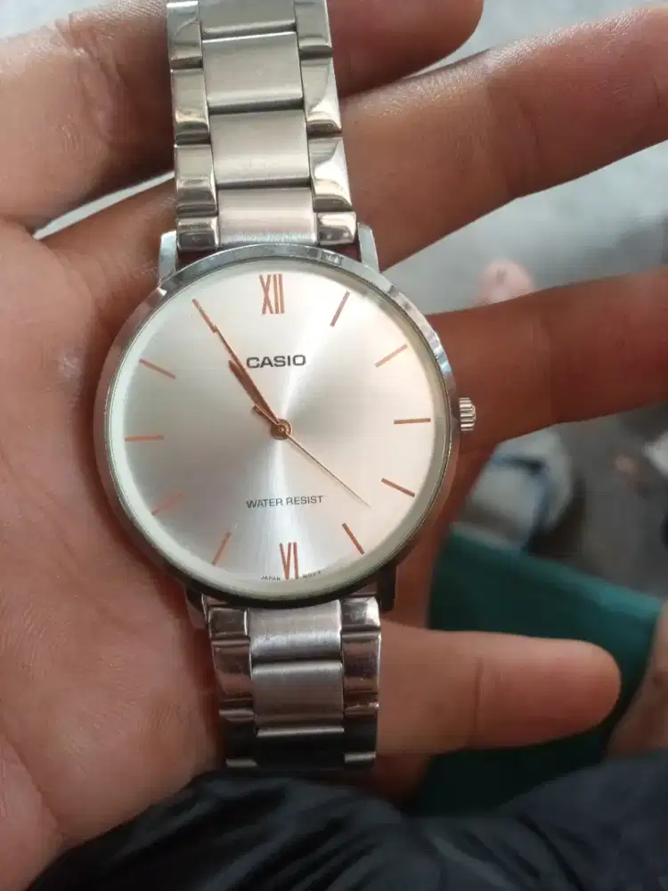 Jam analog Casio mtp-vt01