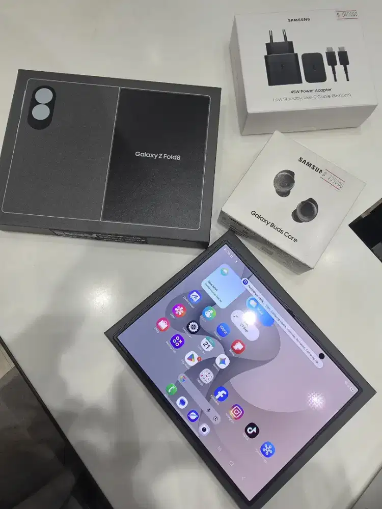 PROMO SAMSUNG GALAXY Z FOLD8 CICILAN CUKUP KTP