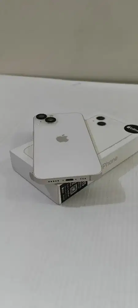 PHONE 13 256GB sangat mulus no minus,belum pernah bongkar