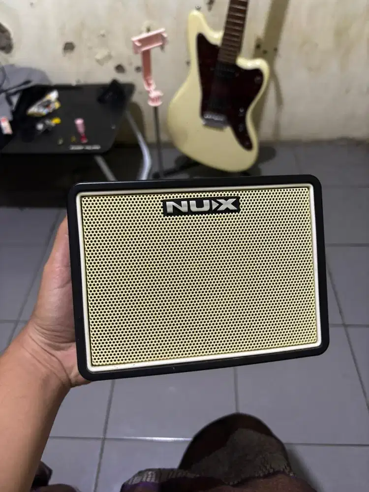 Nux mighty lite analog amplifier