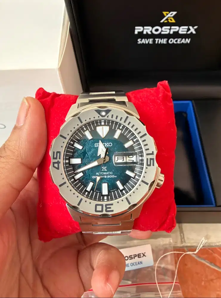 Seiko Monster Penguin SRPH75K1 Save The Ocean Series