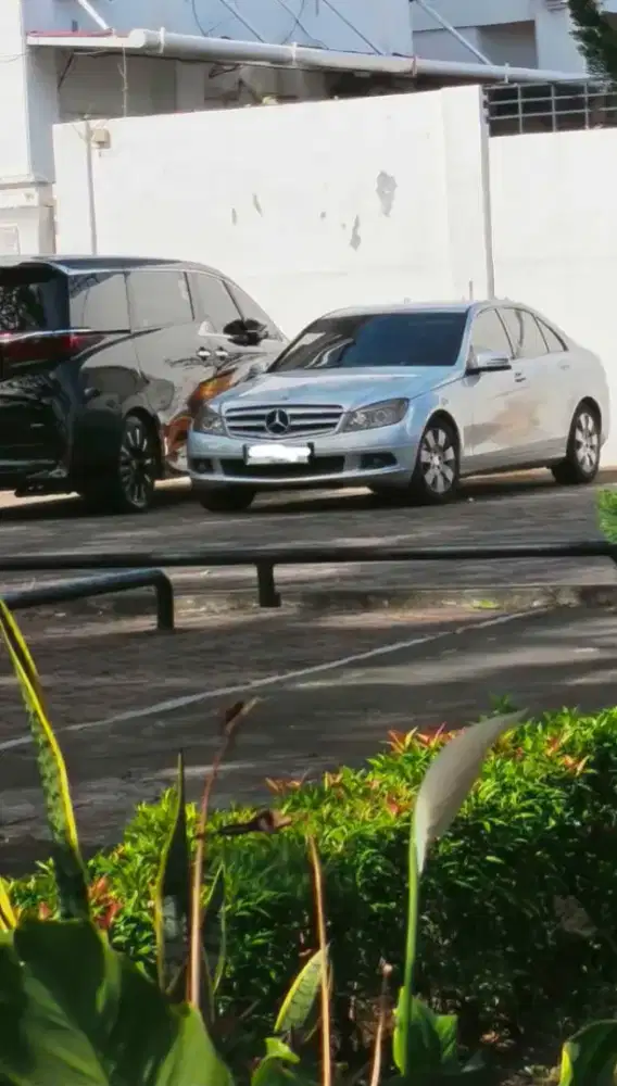 Jual Mobil Pemakaian pribadi