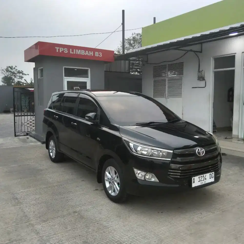 Kijang Innova 2016