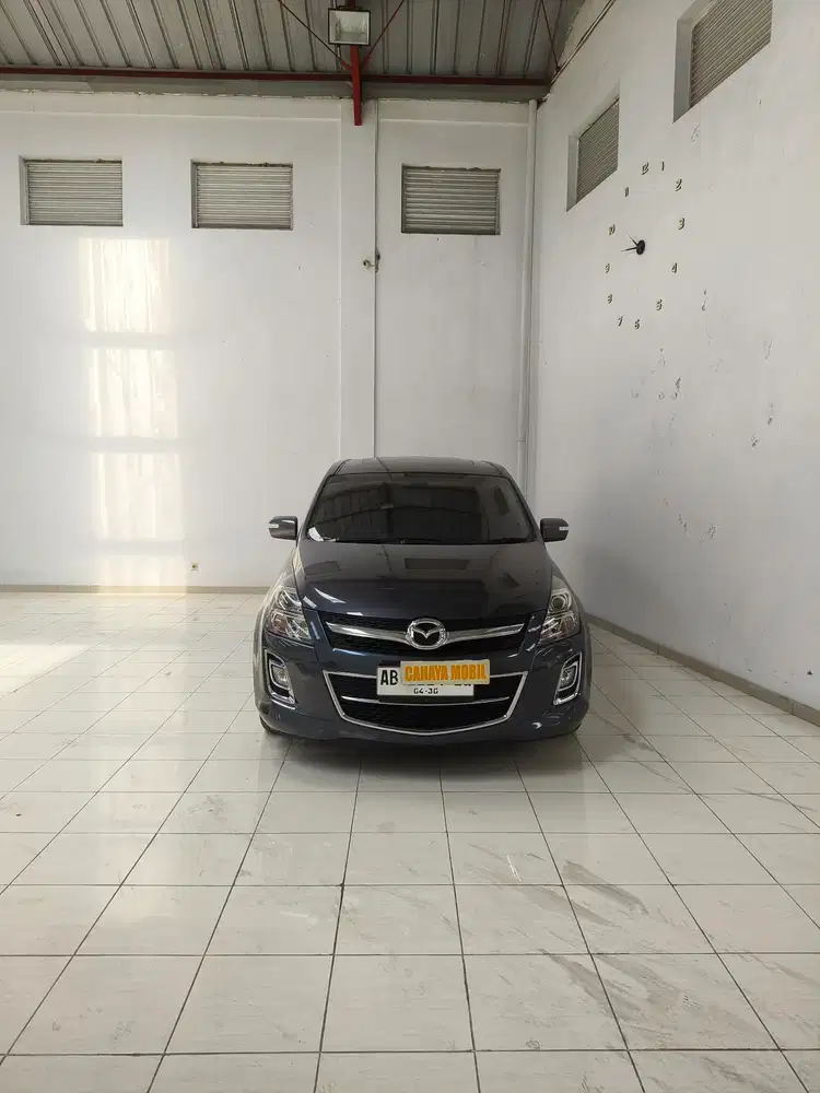 Mazda 8 th 2015
