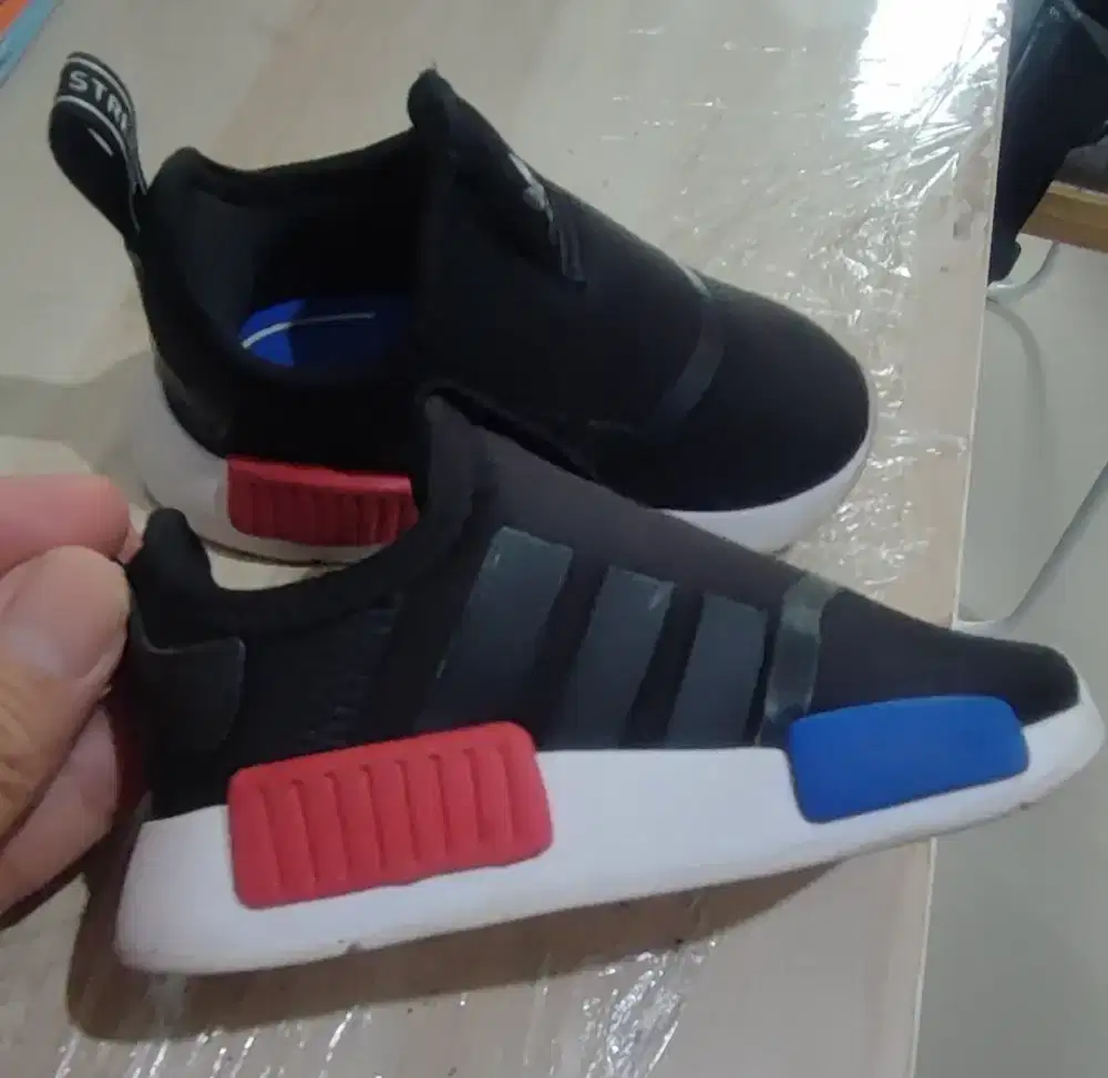 Sepatu Adidas NMD 360 C Slip-on panjang kaki 12cm UNTUK BALITA
