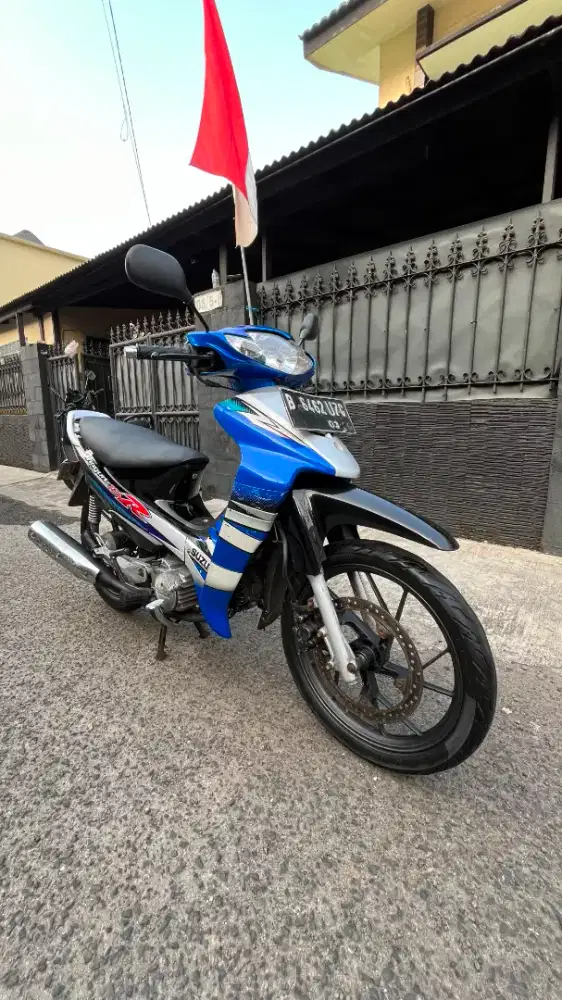 Suzuki Shogun 125 R Tahun 2005