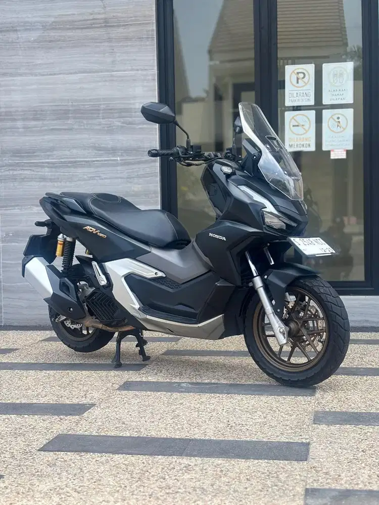 Honda ADV 160 ABS thn 2024 Hitam Doff Smartkeyless Koko Motor
