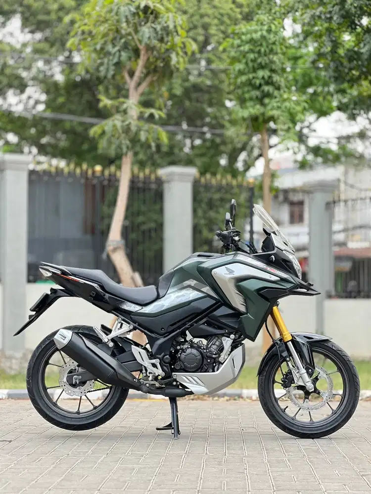 HONDA CB 150X 2023 HIJAU KM LOW PAJAK HIDUP SUPERB