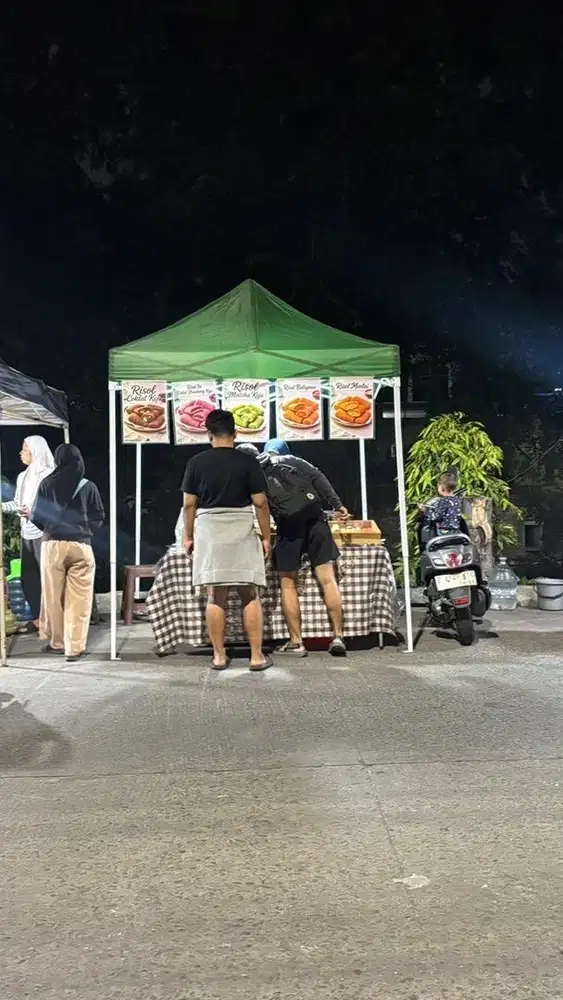 LOWONGAN JAGA STAND MAKANAN UMKM