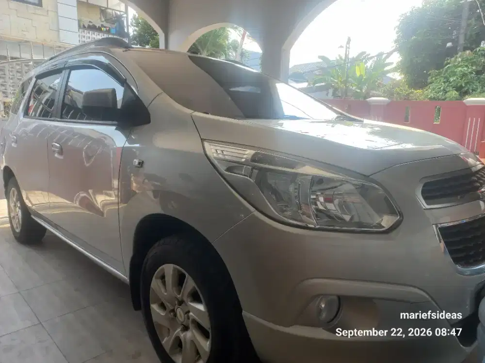Chevrolet Spin LTZ MT 2015 Very Low ODO KM