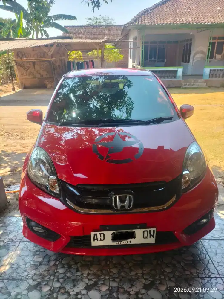 Honda Brio e MT th 2016