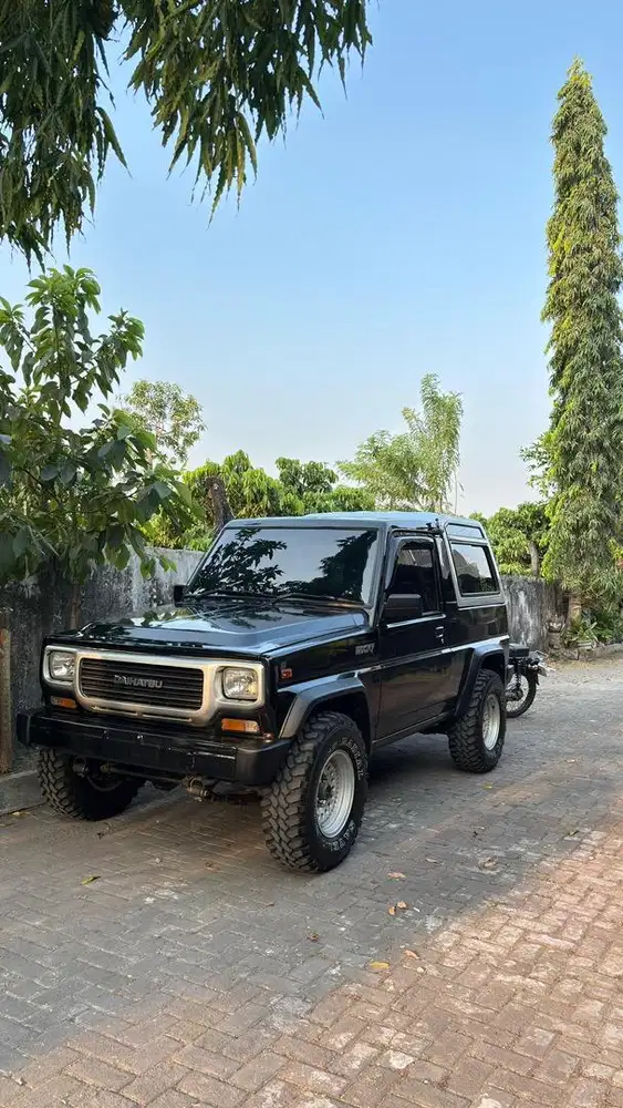 JUAL taft rocky f75 tahun 1996