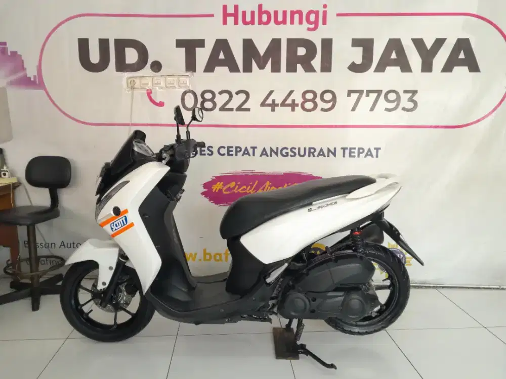 JOSS YAMAHA LEXI 125 2018