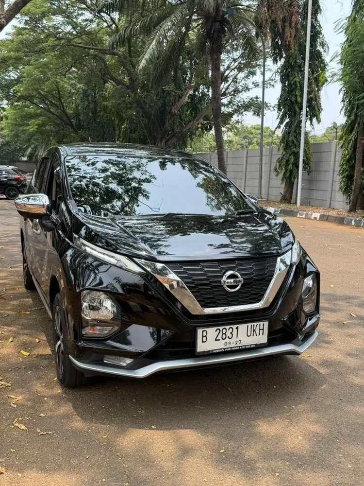Livina 1.5 VL AT 2022 istimewa