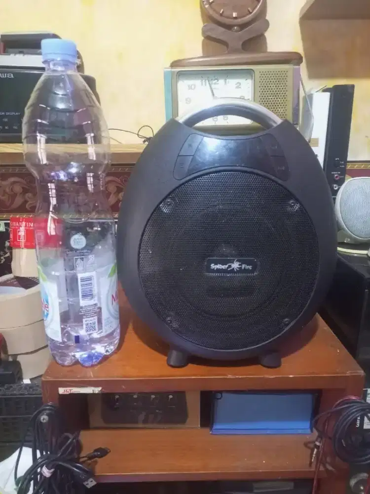 Speaker portable aktif 6 inc