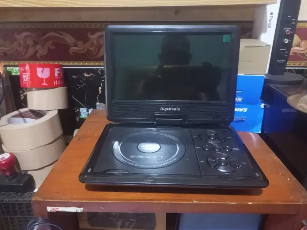 DVD portable digimedia 9 inc