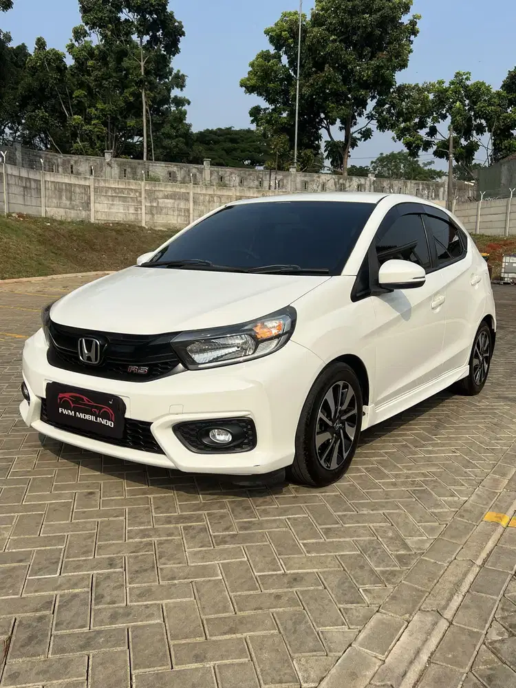 Honda brio RS 1.2 AT 2020 putih