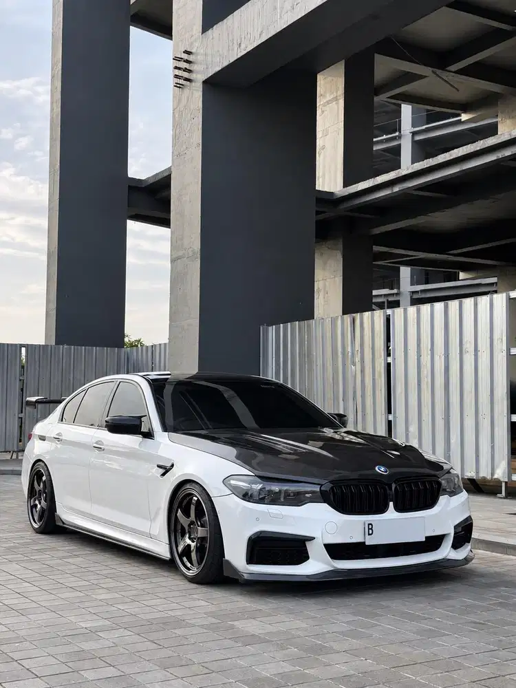 [FULL SPEK RATA KANAN] BMW G30 530i Luxury Line 2018