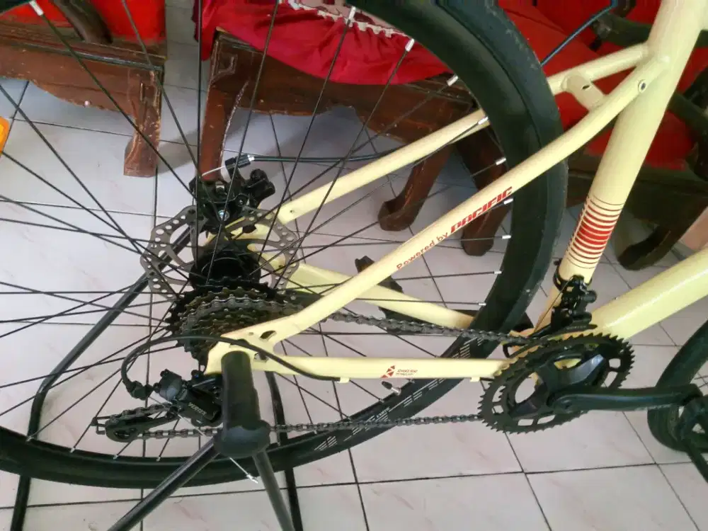 Sepeda road bike terbaru