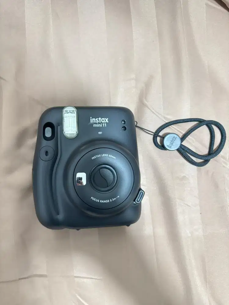 Fujifilm Instax Mini 11 Original - Like New