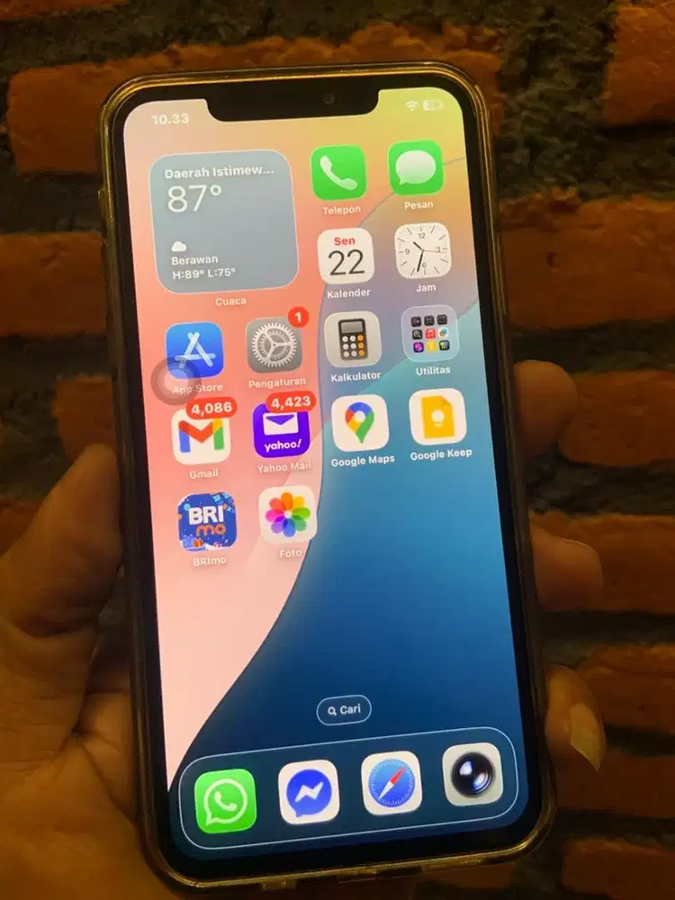 Iphone 11 Promax 64gb resmi indo ibox lancar bebas reset