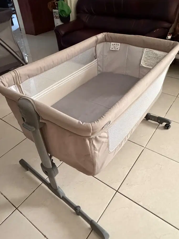 Box Bayi Chicco Beige
